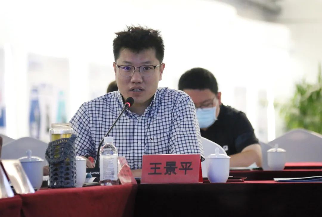 戳我試試